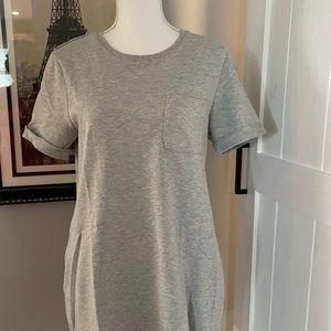 Women’s pullover dress